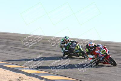 media/Nov-17-2024-CVMA (Sun) [[1fec520723]]/Race 11-Amateur Supersport Open/